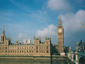 ビッグベンのある国会議事堂